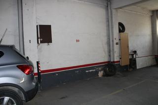 Car parking in Allende Particular Kalea