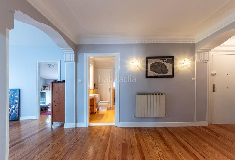 Foto 55a40f71-cc66-42f2-92bd-717fdb25a6c7. Pis amb calefacció aparcament a Casco Viejo Bilbao