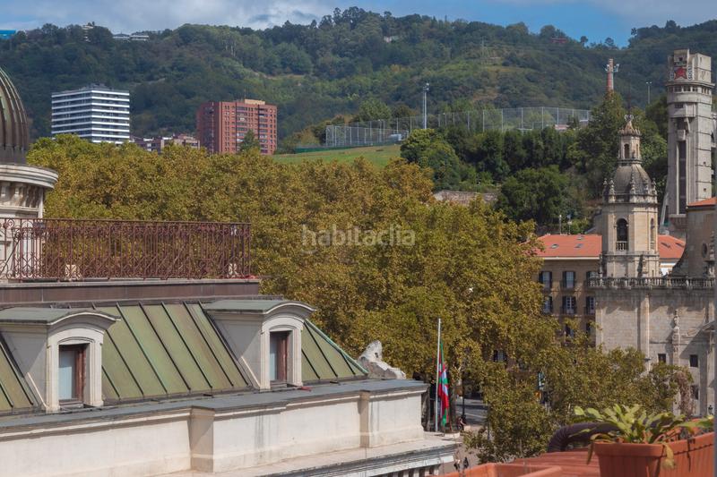 Foto eaec3660-4166-4de8-9e35-db42a9a254b5. Pis amb calefacció aparcament a Casco Viejo Bilbao