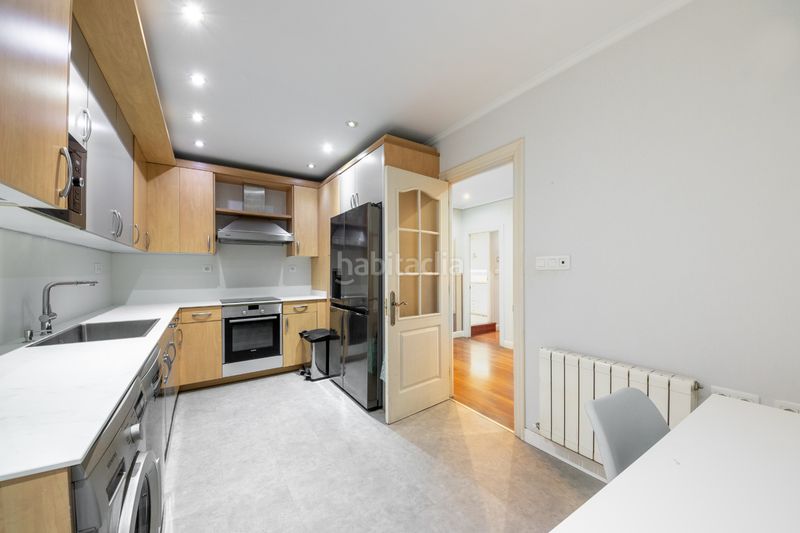 Foto 14cdc914-07b9-4a59-82d7-f8ebbfdd4404. Pis amb calefacció aparcament a Albia Bilbao