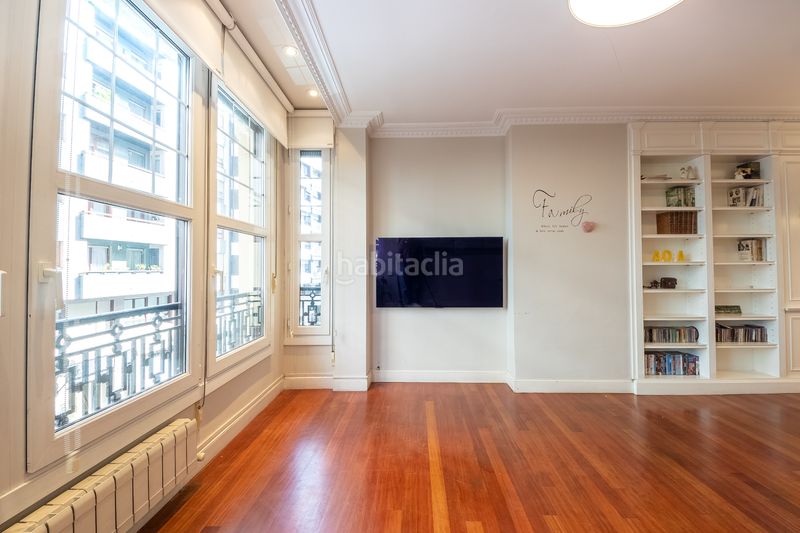 Foto 67a635f9-a105-4cf5-9d8a-c18ee3d03fa7. Pis amb calefacció aparcament a Albia Bilbao