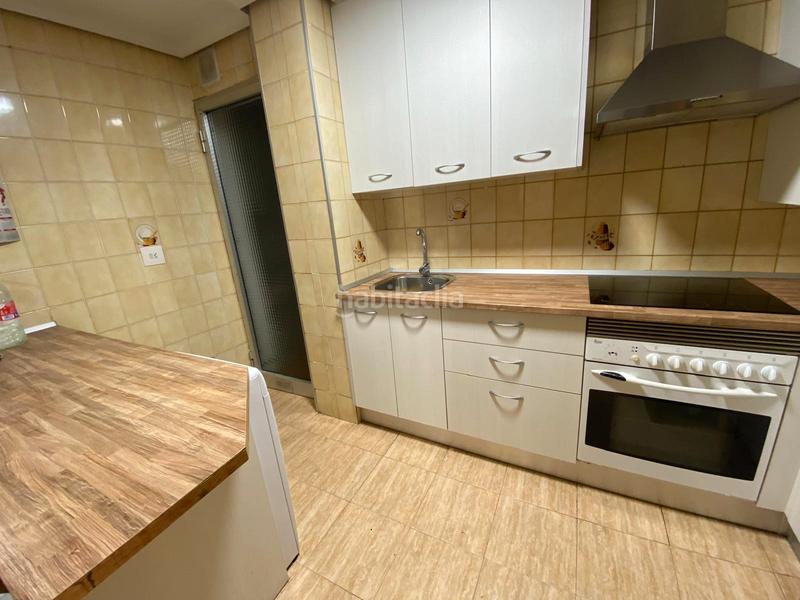 Foto 7cfe2576-306c-4254-b078-56299eb7e10a. Alquiler piso vivienda amueblada zona Centro- ayuntamiento en Albacete