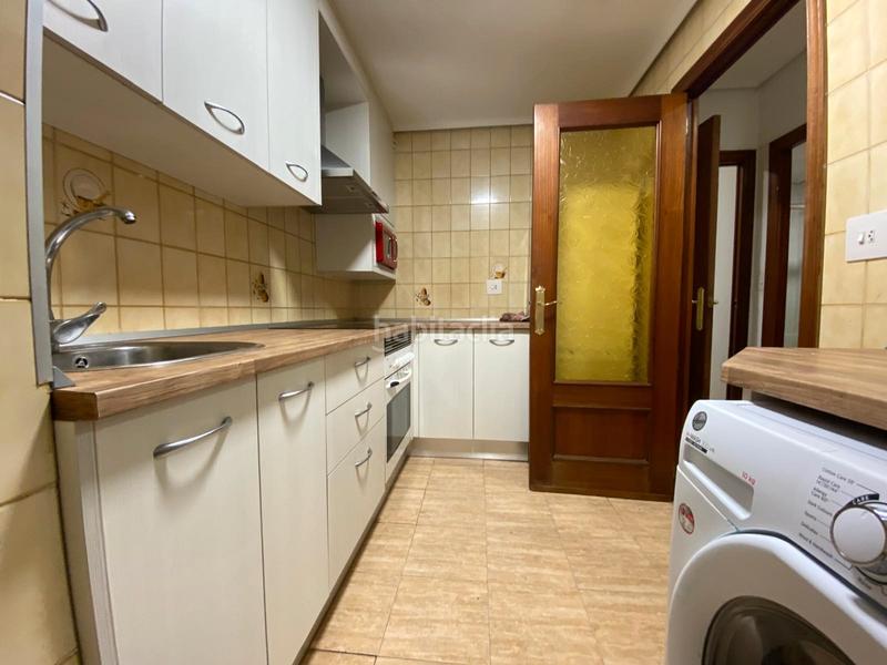 Foto c449c0a1-b04f-4df2-bffa-531e6c709305. Alquiler piso vivienda amueblada zona Centro- ayuntamiento en Albacete