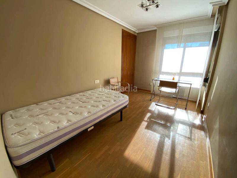 Foto 76a65a5e-63a2-4abb-bdde-8c2615ef1687. Alquiler piso vivienda frente al ayuntamiento en Centro Albacete