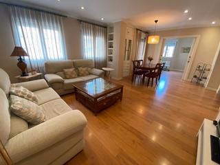 Lloguer Pis  Calle pedro martínez gutiérrez. Vivienda zona villacerrada