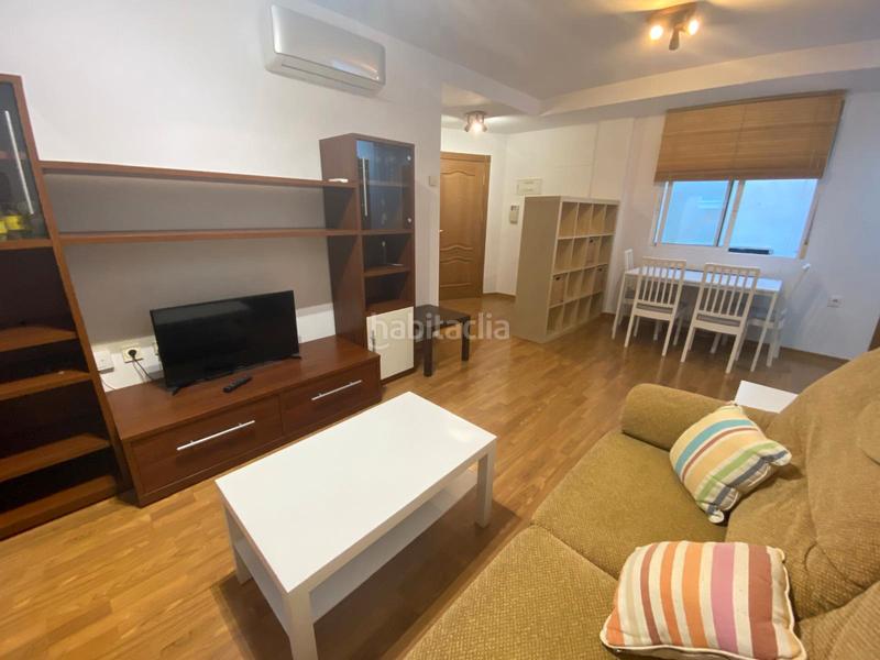 Foto 4e061aec-00f3-48f4-9fff-afc323f3f5ea. Alquiler apartamento  con garaje zona centro en Albacete