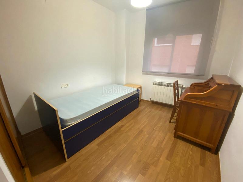 Foto d68b86ec-05b3-48e0-a2a9-e0340b9b40bf. Alquiler apartamento  con garaje zona centro en Albacete