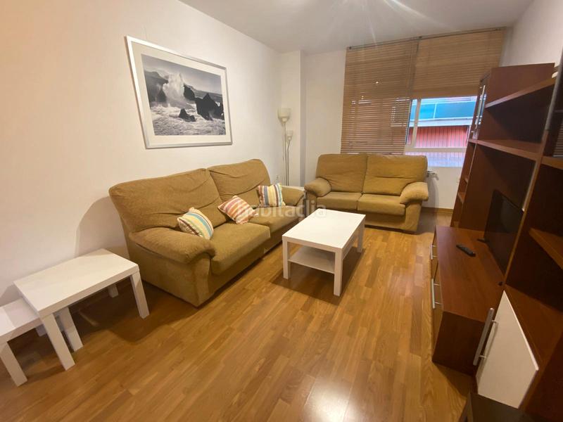 Foto e8d3a23f-6c9a-4d01-a1dc-14356fdbb90f. Alquiler apartamento  con garaje zona centro en Albacete