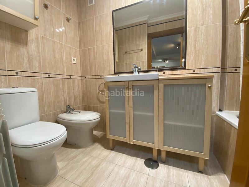 Foto bcf3b06d-40db-4cd0-9e38-bea57cee4ef1. Rent apartment with heating parking in Feria Albacete