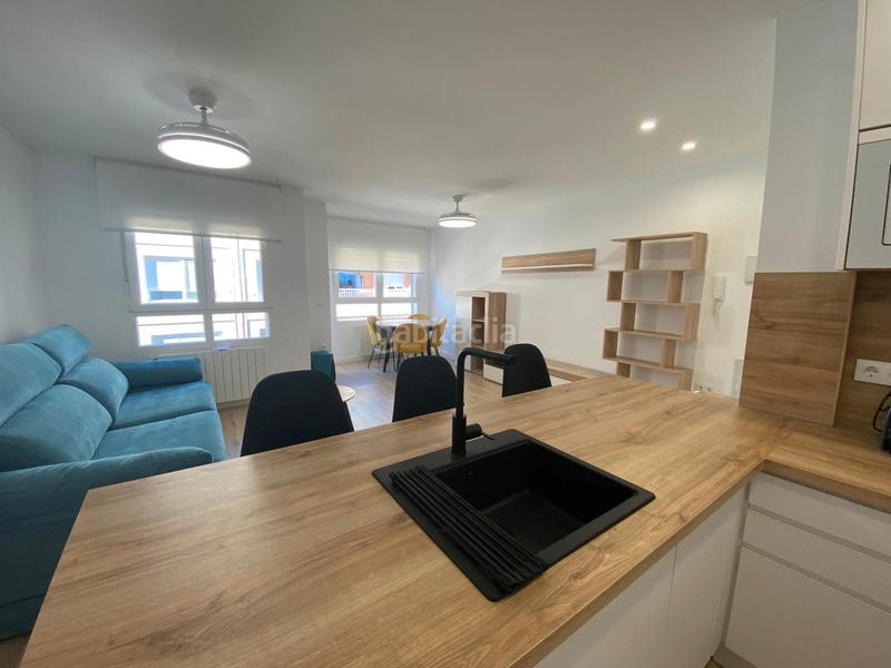 Foto 06b41c2e-70e4-4c3c-a44a-5c0d4b8c4386. Rent flat with heating in Feria Albacete