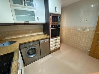 Apartament  Calle torero manuel jiménez díaz chicuelo ii. Apartamento con garaje zona feria