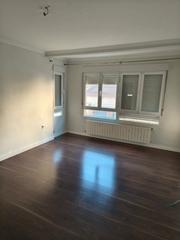 Location Appartement  Calle cristóbal pérez pastor. Vivienda sin muebles zona centro - villacerrada