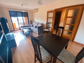 Apartament  Calle alcaraz. Ideal inversion. apartamento amueblado con garaje