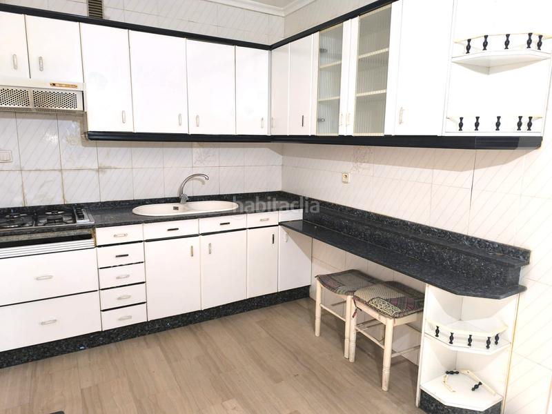 Foto 31574c34-2529-4b91-8668-543ac7d23b68. Pis amb calefacció aparcament a Feria Albacete