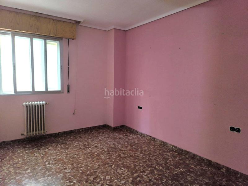 Foto 5c187320-4175-41d6-938f-90d204720ae8. Pis amb calefacció aparcament a Feria Albacete