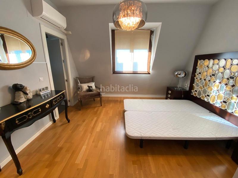 Foto 6cf7f481-0075-4d36-97ec-a68aeed5a4e1. Lloguer àtic amb calefacció aparcament piscina a Albacete