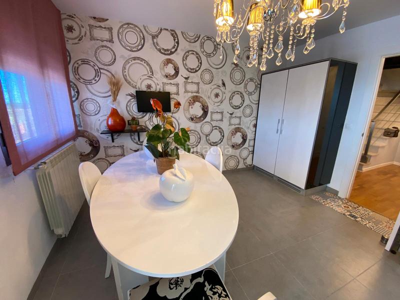 Foto d076e0c7-1515-483a-b13b-bb2f05114060. Lloguer àtic amb calefacció aparcament piscina a Albacete