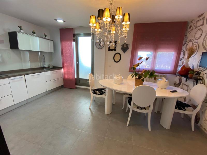 Foto 19db1c7a-9e5f-4343-95ff-649036203f7a. Rent penthouse with heating parking pool in Universidad Albacete