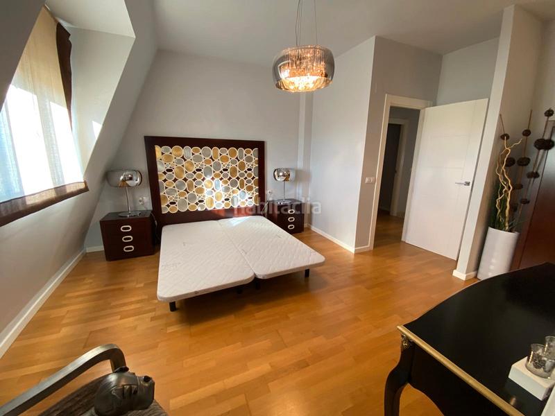 Foto de2fd657-c530-46b4-9091-f26760825104. Rent penthouse with heating parking pool in Universidad Albacete