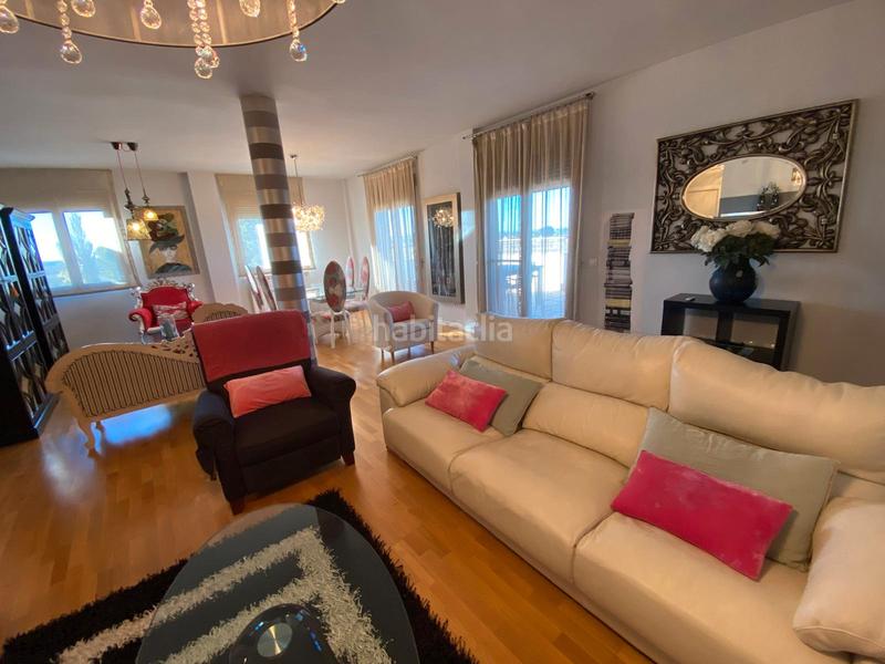 Foto f674e616-ffba-492a-8f3c-23e782fb7928. Rent penthouse with heating parking pool in Universidad Albacete