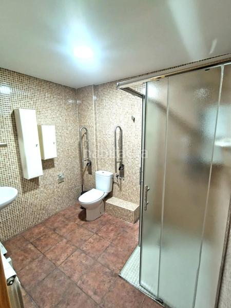 Foto 155a1585-052b-448e-aeb2-8653d694fa4d. Appartement avec chauffage dans Hospital Albacete