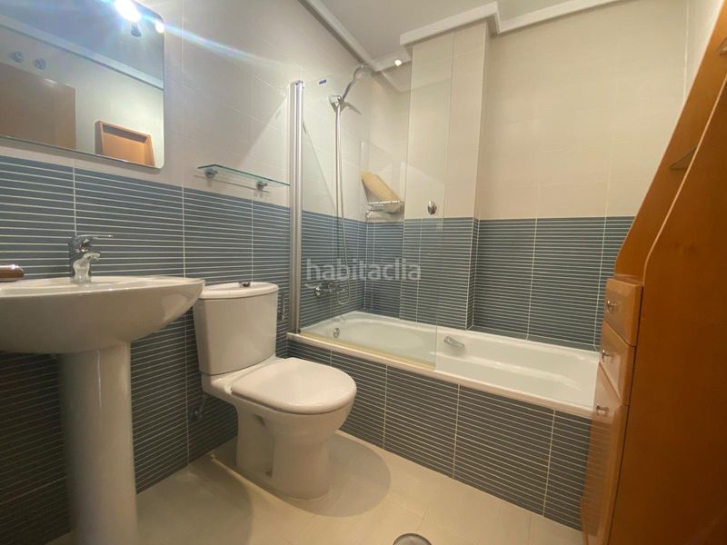 Foto b6556a08-bb0e-4f6a-8485-e636c2d385fb. Casa adossada amb calefacció aparcament piscina a Albacete