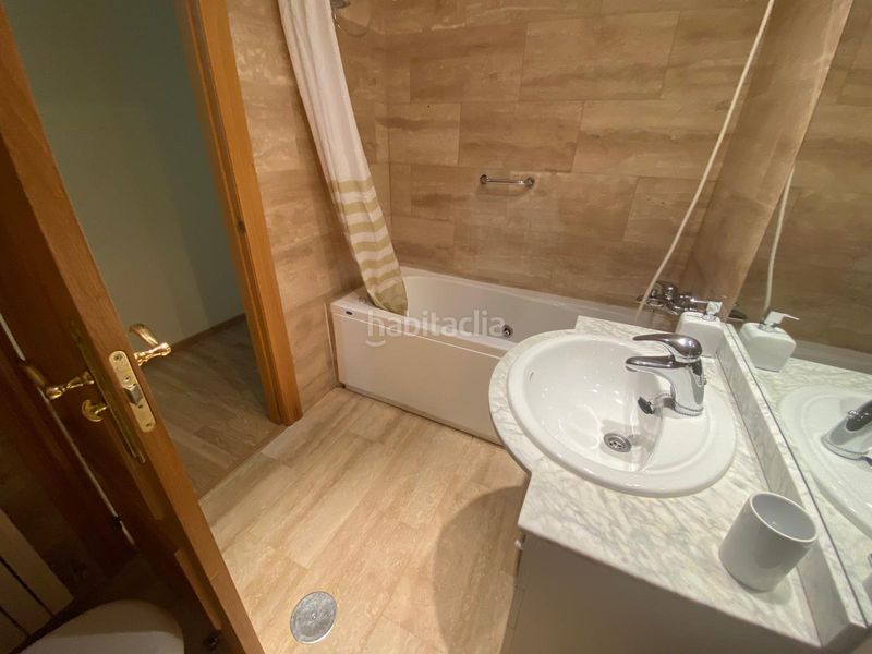 Foto 043dd485-4b34-45a8-b29e-e2ebae64b138. Apartament amb calefacció aparcament a Centro Albacete
