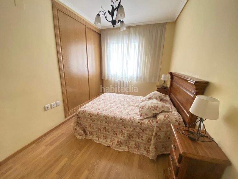 Foto b6eed71e-a59a-405b-a9a1-9e07084094d4. Apartament amb calefacció aparcament a Centro Albacete