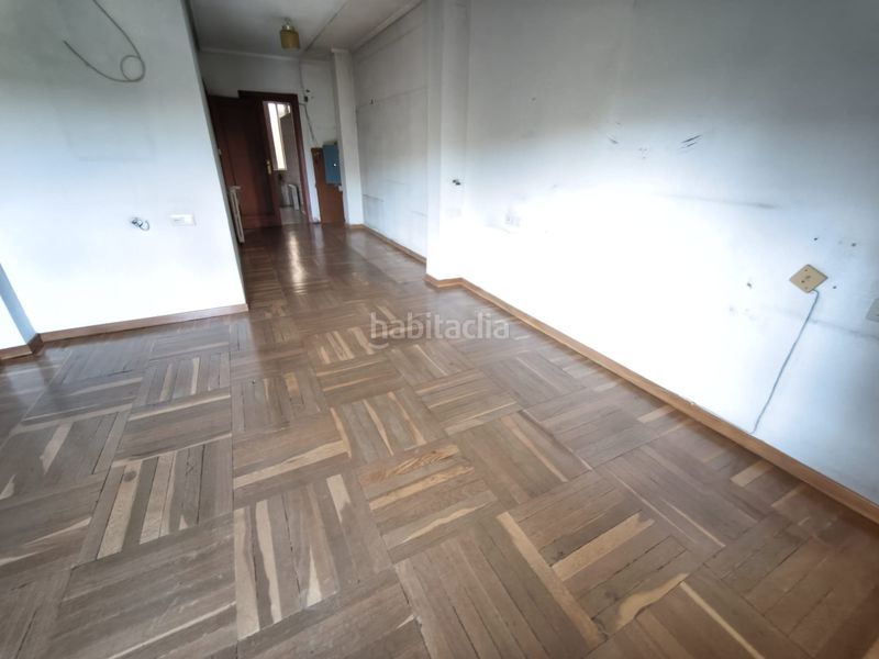 Foto 9f99441f-906a-429b-bf03-531f8612ea79. Appartement avec chauffage parking dans Centro Albacete