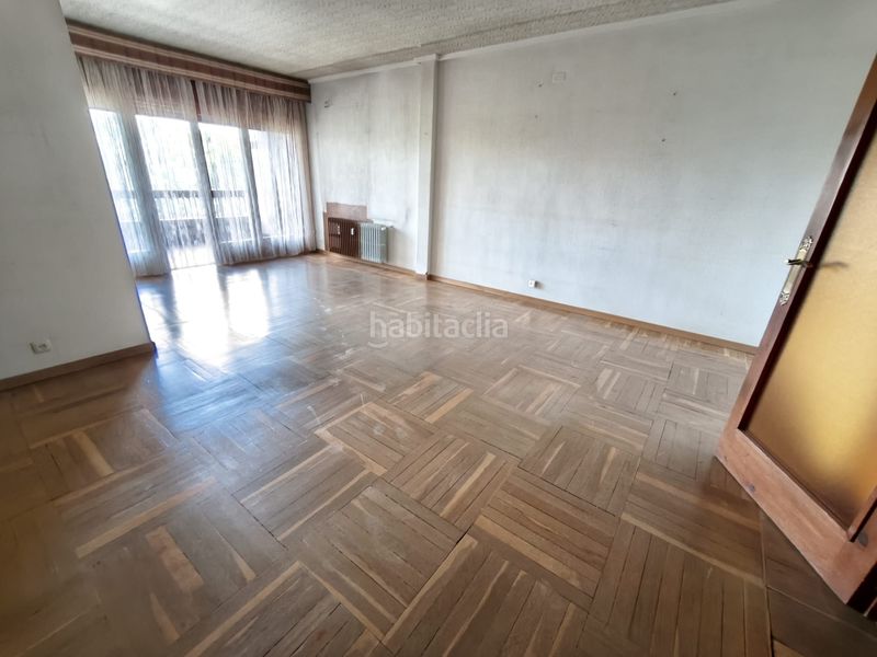 Foto dd83338f-bb79-4bf9-afb7-b0deebca97ab. Appartement avec chauffage parking dans Centro Albacete