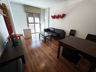 Rent Apartment  Calle marzo. Apartamento amueblado zona deposito del sol