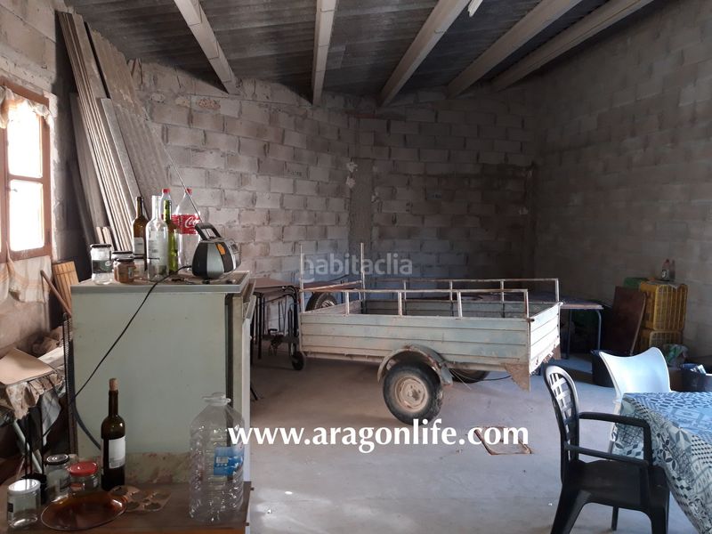 Foto 547b978b-ecee-49b3-a2d9-e3bd06f4ac74. Casa en calle nonaspe 5 casa para distribuir a tu gusto. 56.000€ en Fabara