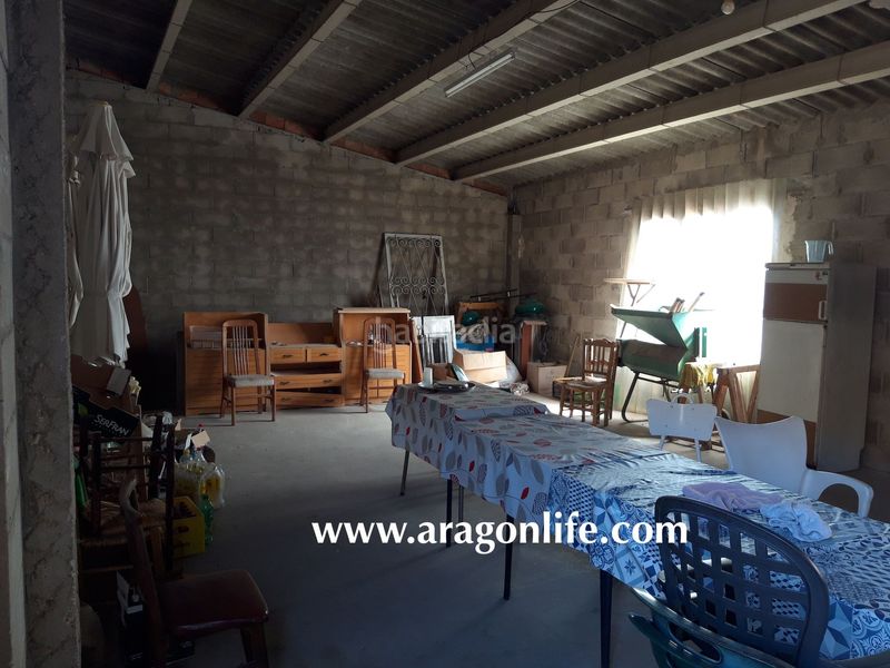 Foto c03f861d-dea5-4f05-ab68-0feba6c82f3d. Casa en calle nonaspe 5 casa para distribuir a tu gusto. 56.000€ en Fabara