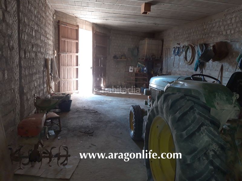Foto fd7f8271-2b0f-4329-9251-e47839627cac. Casa en calle nonaspe 5 casa para distribuir a tu gusto. 56.000€ en Fabara