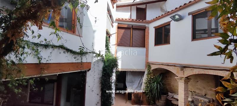 Foto 68ae1100-9e19-430d-81aa-2ab1b59251bf. Gebäude in calle mayor 13 in Lledó