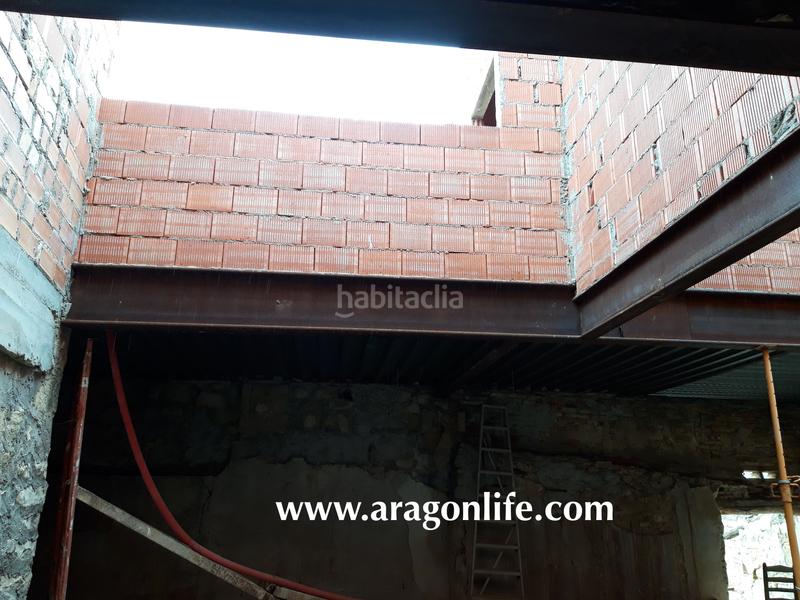 Foto 583df006-fe8c-4ff5-96c9-b14867395247. Casa a carrer d'en perera 9 a Batea