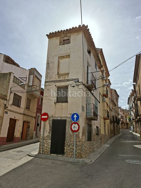 Foto 1f7639c8-53bf-4b12-aaf7-71d45a093559. Casa a calle zaragoza 1 a Fabara