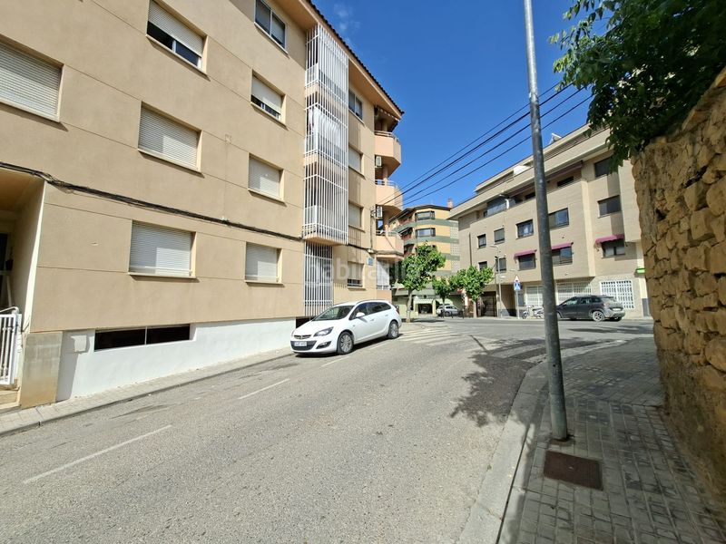 Foto 57b7c4bd-ce3d-4dc6-9934-a591450f1d9e. Pis amb calefacció aparcament a Caspe