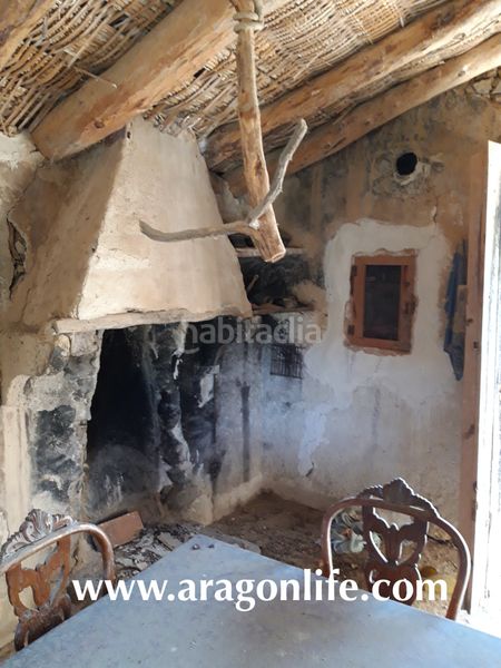 Foto 191119c3-a84a-485f-b02f-c3a15e53958e. Masia a Caseres