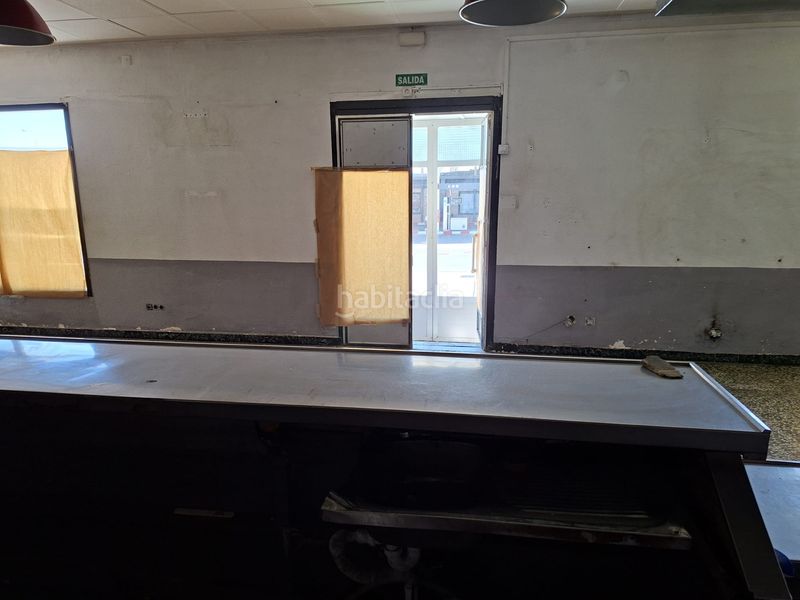 Foto 0d1c7f40-f282-4cb4-a876-f42cec3147b2. Local comercial a avenida caspe 9 a Maella