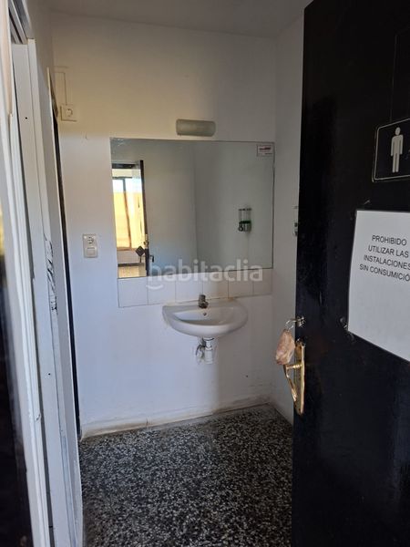 Foto 4fde3840-a86a-46a0-b0dd-c2126f646968. Local comercial a avenida caspe 9 a Maella