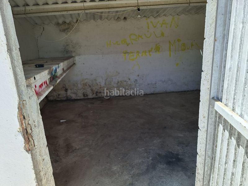 Foto a5ada2cb-c05b-4de8-be67-0545c5afb41f. Local comercial a avenida caspe 9 a Maella