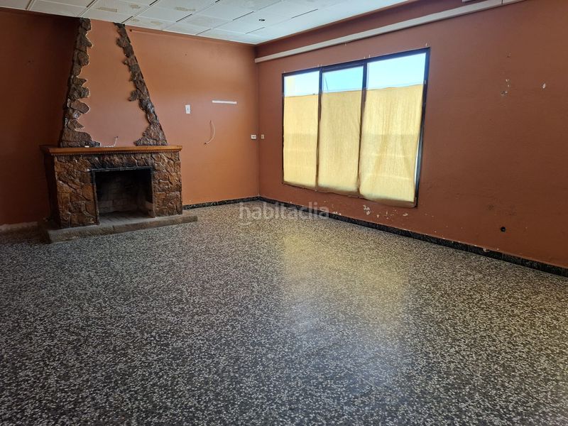 Foto d044eb47-25a2-429d-94af-927a4246bbec. Local comercial a avenida caspe 9 a Maella