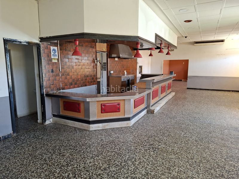 Foto d7ae2e29-32c3-4c9e-96a4-4392a39b8c31. Local comercial a avenida caspe 9 a Maella