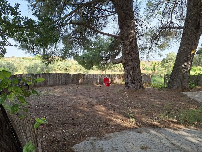 Foto 7f729550-7893-4367-bd68-a9bec4de360c. Masia amb piscina a Caspe