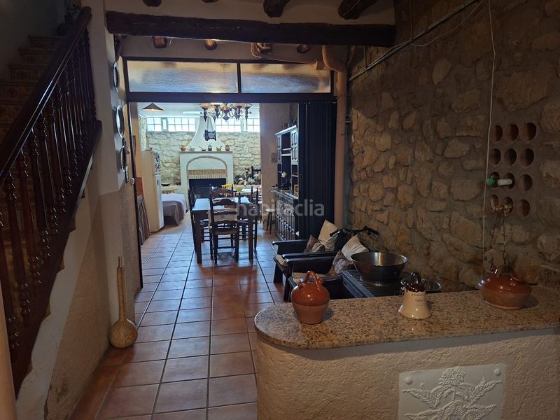Foto ae0a292c-c64d-4971-8a55-8b929178962b. Casa amb xemeneia a Maella