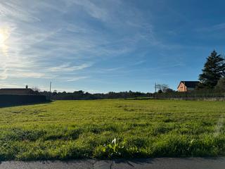 Terreny residencial  N/a. Fincas con frente grande