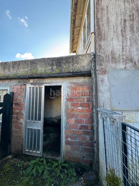 Foto 8d4fbd64-b225-400a-9a88-ea415b68991b. Casa adossada a Conxo Santiago de Compostela