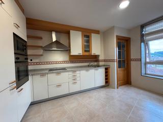 Rent Flat  Avenida de ferrol. Piso a estrenar en pleno centro