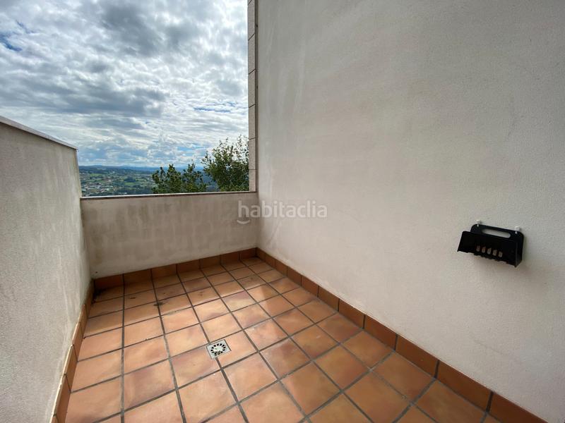 Foto 131cb70d-66bc-44c1-b972-a3d99443900b. Pis amb calefacció aparcament a Teo